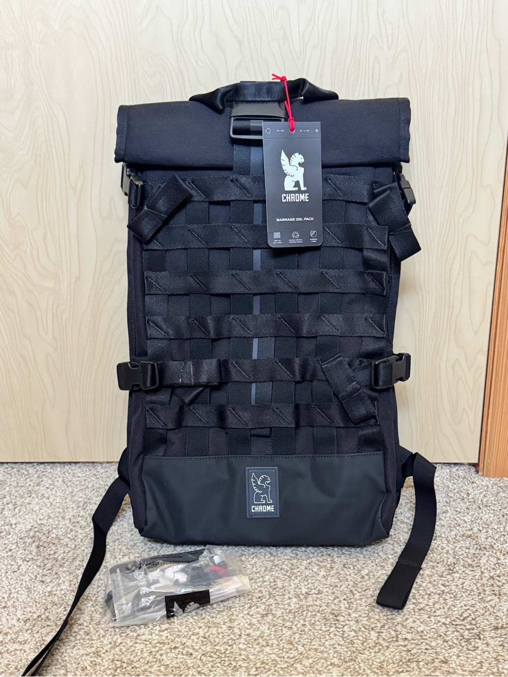 Chrome Industries Barrage 22L backpack NWT